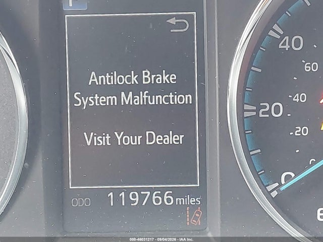 46031217 :رقم المزاد ، JTMDJREV4JD164370 vin ، 2018 Toyota Rav4 Hybrid Limited مزاد بيع