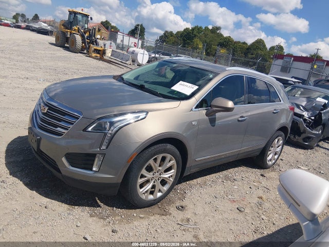 46031229 :رقم المزاد ، 1GYKNDRSXHZ247307 vin ، 2017 Cadillac Xt5 Luxury مزاد بيع