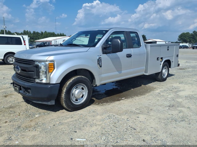 2017 Ford F-350 Xl მანქანა იყიდება აუქციონზე, vin: 1FD8X3A69HEE07473, აუქციონის ნომერი: 46031232
