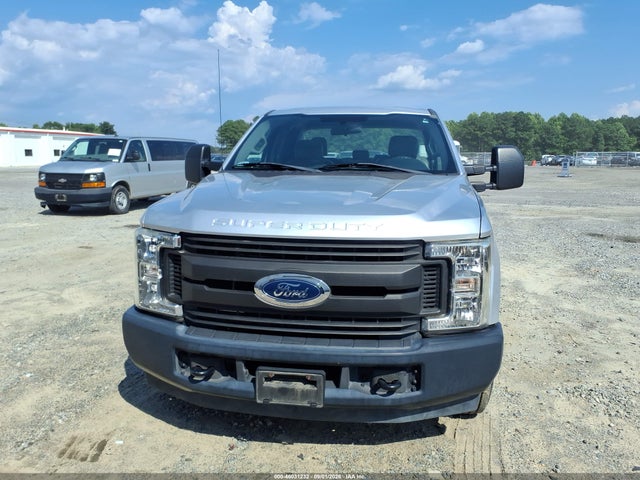 2017 Ford F-350 Xl მანქანა იყიდება აუქციონზე, vin: 1FD8X3A69HEE07473, აუქციონის ნომერი: 46031232
