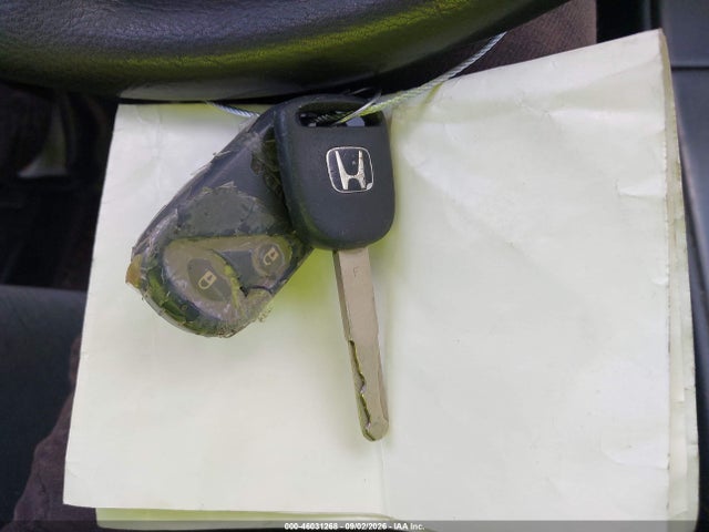 46031268 :رقم المزاد ، 1HGEM22515L011031 vin ، 2005 Honda Civic Lx مزاد بيع