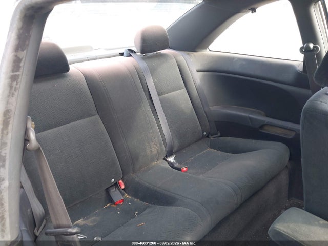 46031268 :رقم المزاد ، 1HGEM22515L011031 vin ، 2005 Honda Civic Lx مزاد بيع