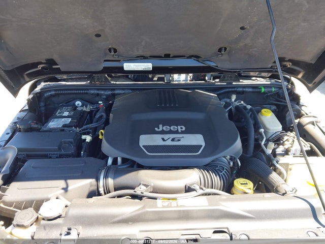 2016 Jeep Wrangler Unlimited Sahara მანქანა იყიდება აუქციონზე, vin: 1C4HJWEG5GL170646, აუქციონის ნომერი: 46031277