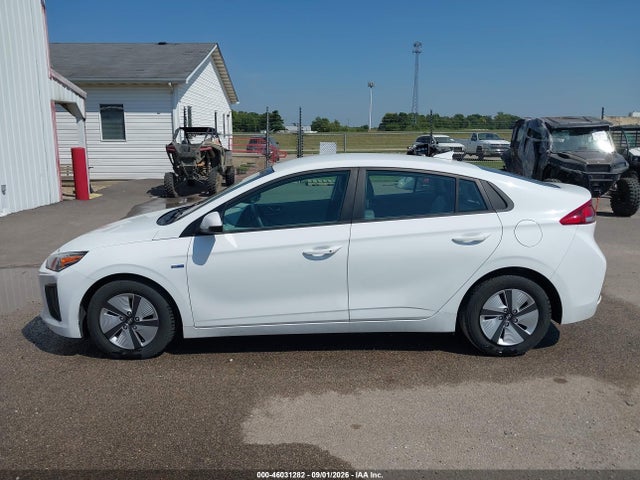 Продажа на аукционе авто 2020 Hyundai Ioniq Hybrid Blue, vin: KMHC65LC8LU232028, номер лота: 46031282