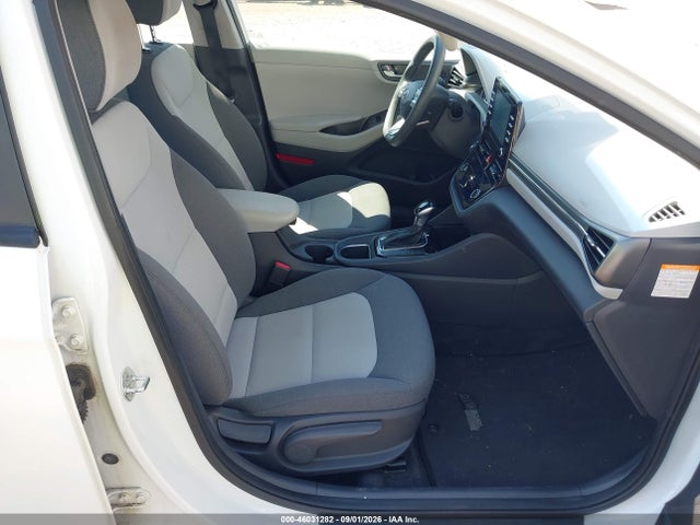 Продажа на аукционе авто 2020 Hyundai Ioniq Hybrid Blue, vin: KMHC65LC8LU232028, номер лота: 46031282