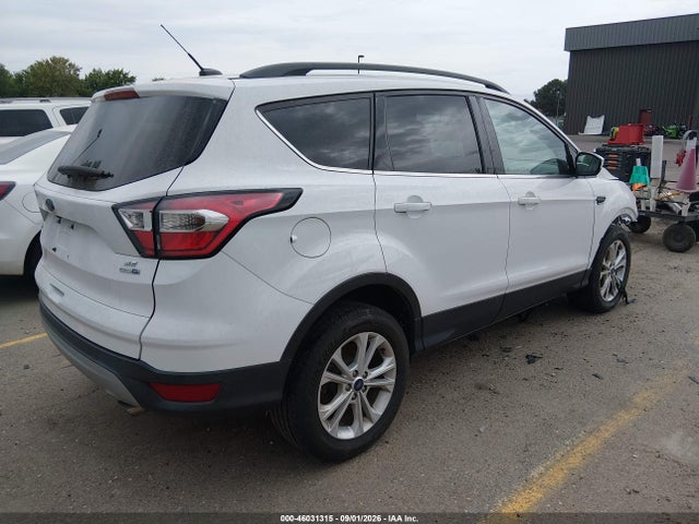 1FMCU9G94HUE38143 Ford ESCAPE SE