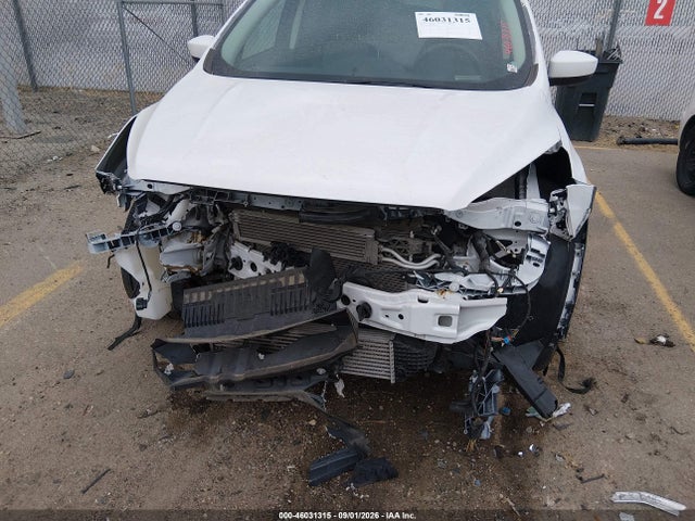1FMCU9G94HUE38143 Ford ESCAPE SE