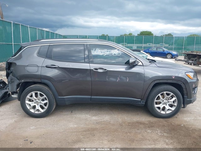 46031380 :رقم المزاد ، 3C4NJCCB9JT406851 vin ، 2018 Jeep Compass Limited Fwd مزاد بيع
