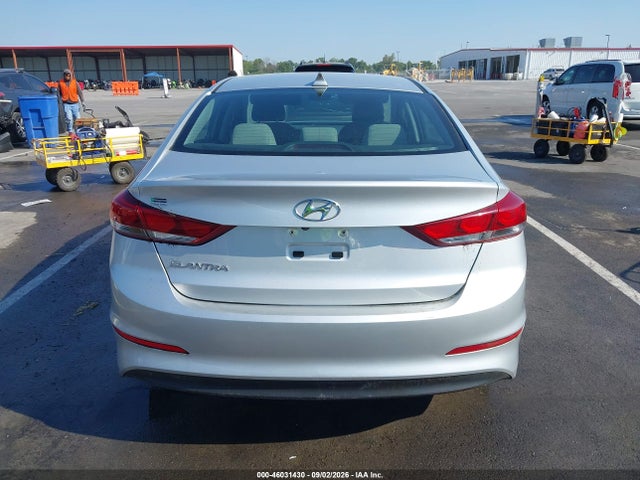 2018 Hyundai Elantra Sel მანქანა იყიდება აუქციონზე, vin: 5NPD84LF0JH309313, აუქციონის ნომერი: 46031430
