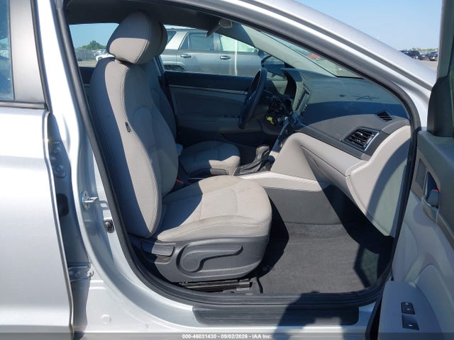 2018 Hyundai Elantra Sel მანქანა იყიდება აუქციონზე, vin: 5NPD84LF0JH309313, აუქციონის ნომერი: 46031430