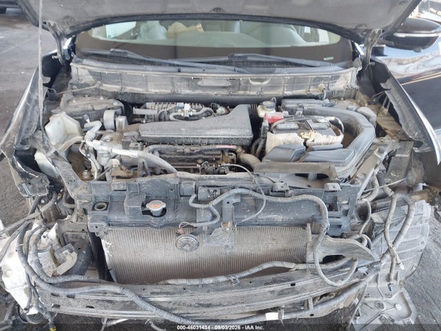 46031434 :رقم المزاد ، 5N1AT2MT8FC885417 vin ، 2015 Nissan Rogue Sl مزاد بيع