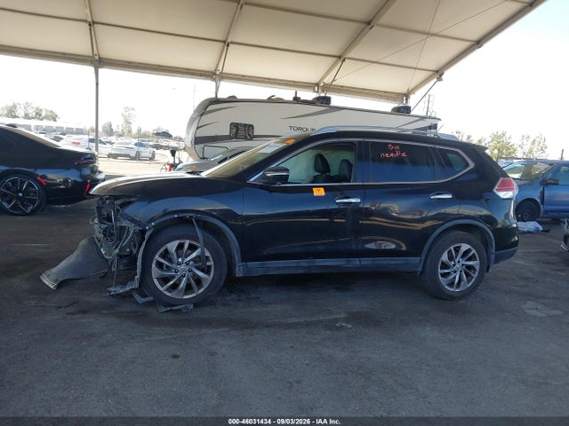 46031434 :رقم المزاد ، 5N1AT2MT8FC885417 vin ، 2015 Nissan Rogue Sl مزاد بيع