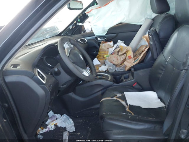 46031434 :رقم المزاد ، 5N1AT2MT8FC885417 vin ، 2015 Nissan Rogue Sl مزاد بيع