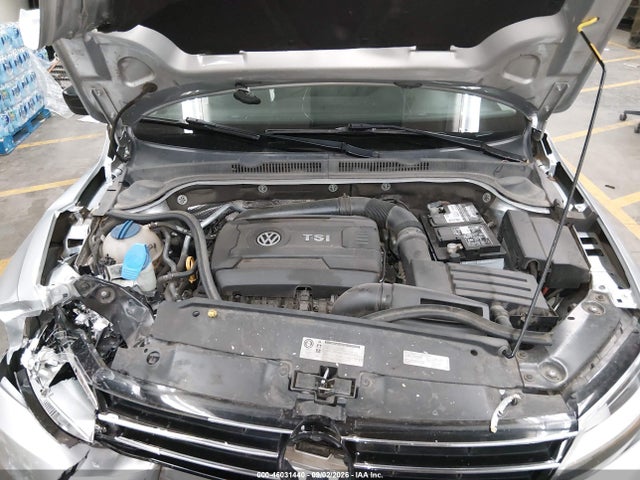 3VWD17AJXFM289986 Volkswagen Jetta 1.8t Se