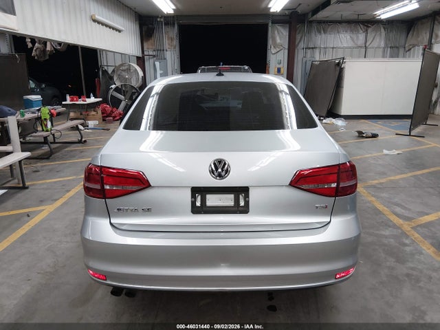 3VWD17AJXFM289986 Volkswagen Jetta 1.8t Se
