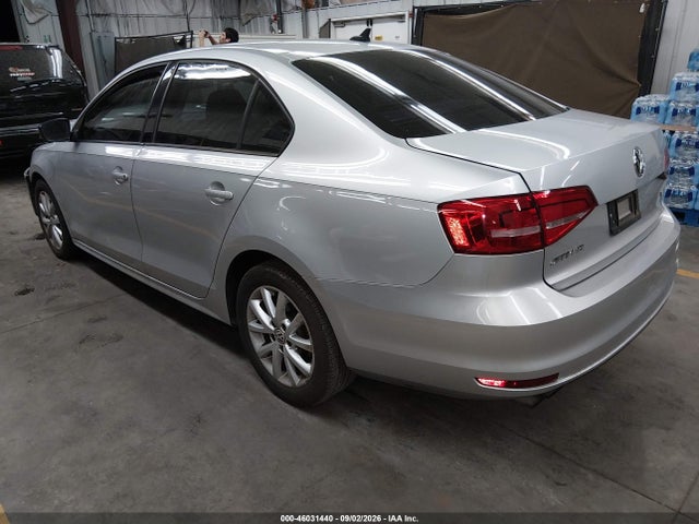 3VWD17AJXFM289986 Volkswagen Jetta 1.8t Se