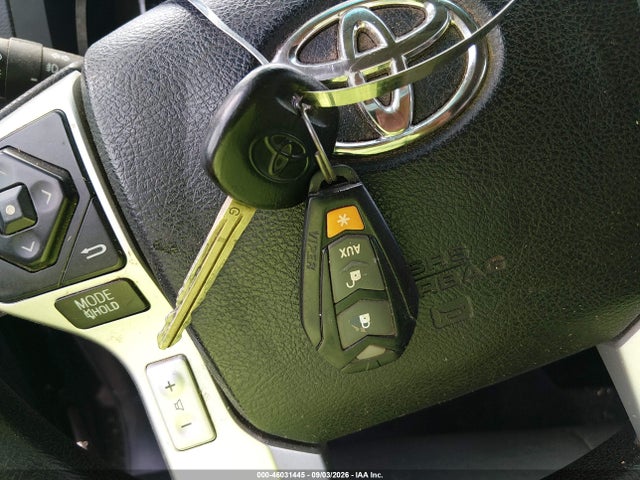 46031445 :رقم المزاد ، 5TFUY5F16GX533592 vin ، 2016 Toyota Tundra Sr5 5.7l V8 مزاد بيع