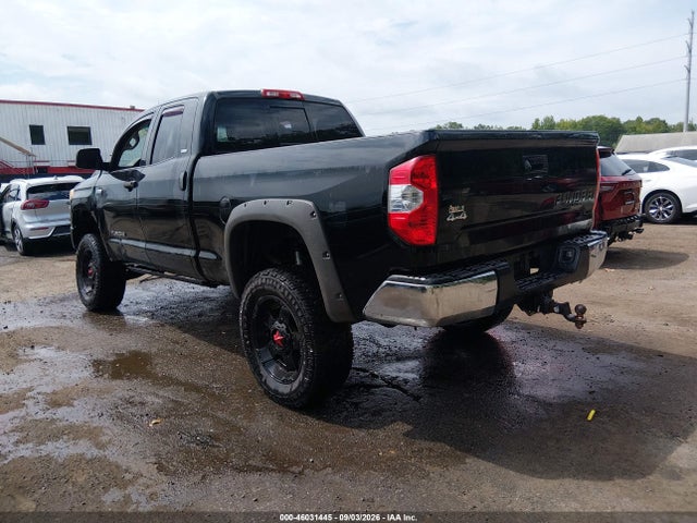 46031445 :رقم المزاد ، 5TFUY5F16GX533592 vin ، 2016 Toyota Tundra Sr5 5.7l V8 مزاد بيع
