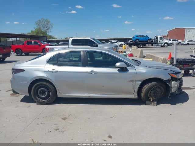 46031511 :رقم المزاد ، 4T1C31AK5MU549763 vin ، 2021 Toyota Camry Le Hybrid مزاد بيع