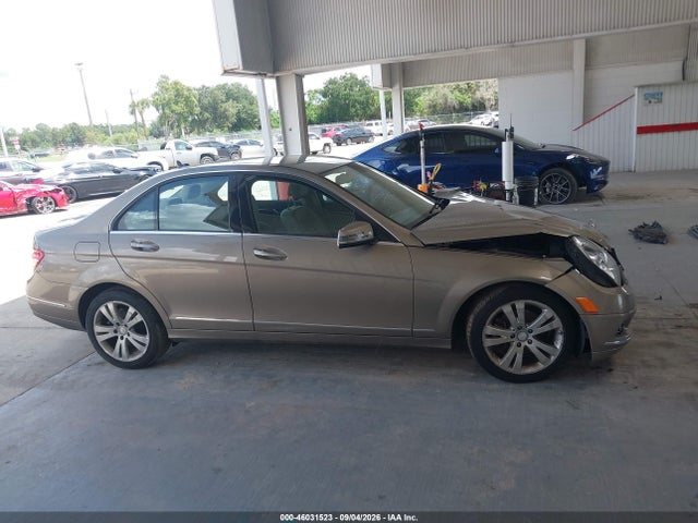 Продаж на аукціоні авто 2011 Mercedes-benz C 300 Luxury 4matic, vin: WDDGF8BB0BR147109, номер лоту: 46031523