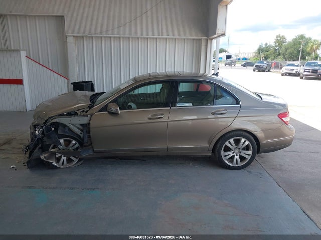 Продаж на аукціоні авто 2011 Mercedes-benz C 300 Luxury 4matic, vin: WDDGF8BB0BR147109, номер лоту: 46031523