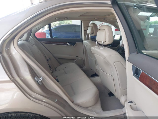 Продаж на аукціоні авто 2011 Mercedes-benz C 300 Luxury 4matic, vin: WDDGF8BB0BR147109, номер лоту: 46031523
