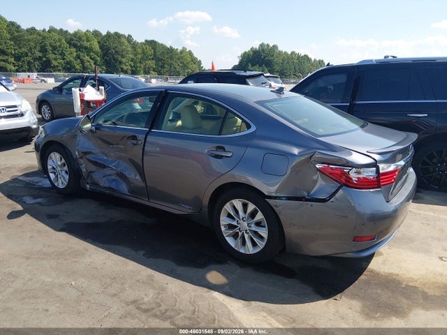 2014 Lexus Es 300h მანქანა იყიდება აუქციონზე, vin: JTHBW1GG2E2075938, აუქციონის ნომერი: 46031548