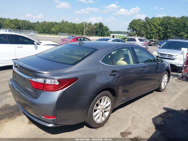 2014 Lexus Es 300h მანქანა იყიდება აუქციონზე, vin: JTHBW1GG2E2075938, აუქციონის ნომერი: 46031548
