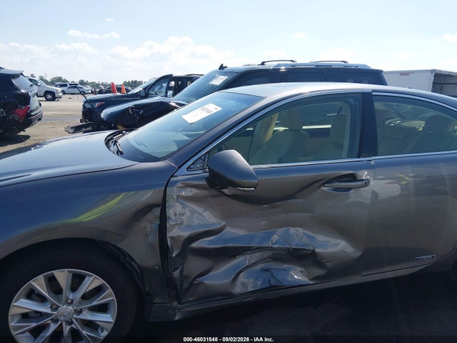 2014 Lexus Es 300h მანქანა იყიდება აუქციონზე, vin: JTHBW1GG2E2075938, აუქციონის ნომერი: 46031548