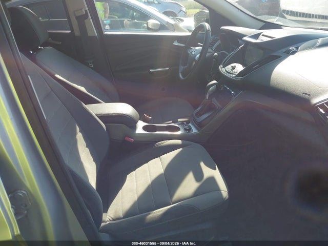 Продаж на аукціоні авто 2016 Ford Escape Se, vin: 1FMCU0GX3GUB49120, номер лоту: 46031555
