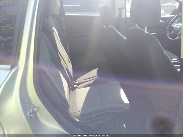 Продаж на аукціоні авто 2016 Ford Escape Se, vin: 1FMCU0GX3GUB49120, номер лоту: 46031555