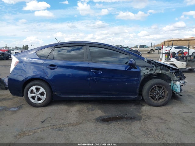 Toyota Prius Two 2014 JTDKN3DU0E1777823 Image 14