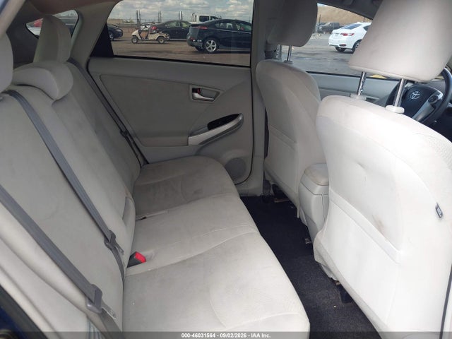 Toyota Prius Two 2014 JTDKN3DU0E1777823 Image 8