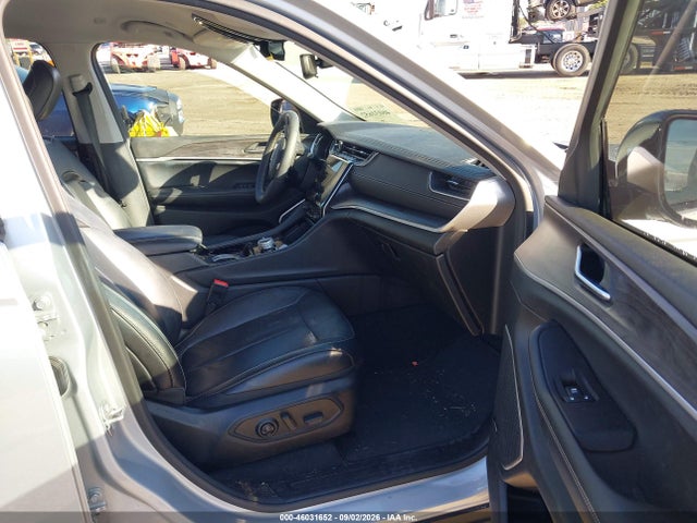 2023 Jeep Grand Cherokee L Limited 4x4 მანქანა იყიდება აუქციონზე, vin: 1C4RJKBG4P8730029, აუქციონის ნომერი: 46031652