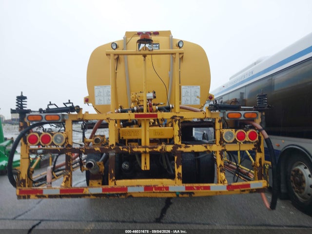 46031678 :رقم المزاد ، 49HHBVDE56RW18997 vin ، 2006 Sterling Truck Condor مزاد بيع