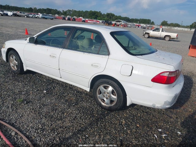 Продажа на аукционе авто 1998 Honda Accord Ex V6, vin: 1HGCG1650WA021100, номер лота: 46031701
