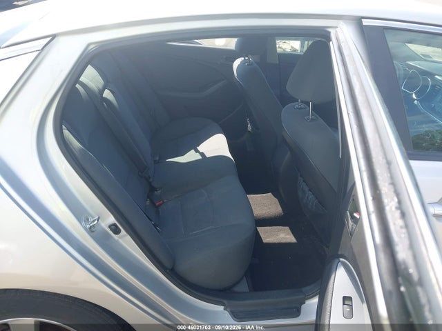 Продажа на аукционе авто 2015 Kia Optima Lx, vin: 5XXGM4A75FG378828, номер лота: 46031703