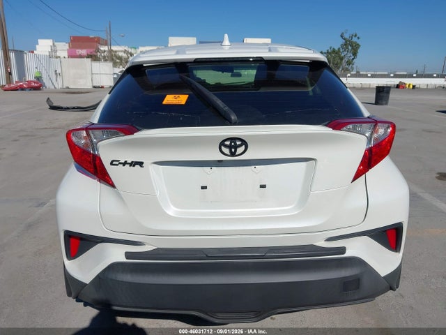 Toyota C-HR LE 2021 JTNKHMBX7M1126824 Image 17