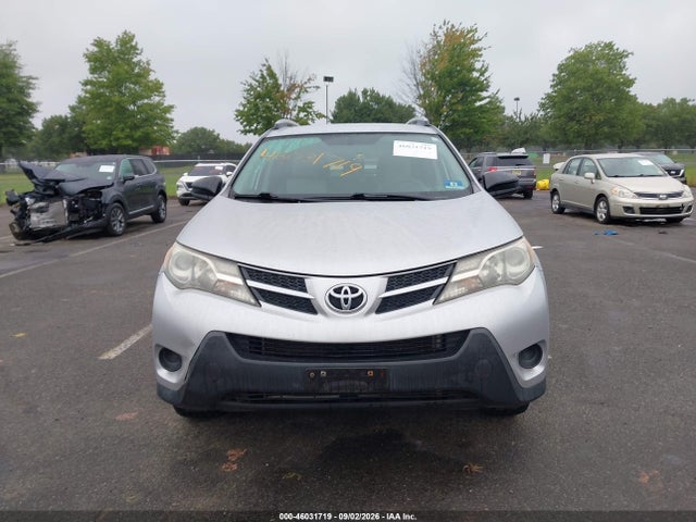 2015 Toyota Rav4 Le მანქანა იყიდება აუქციონზე, vin: 2T3BFREV3FW329960, აუქციონის ნომერი: 46031719