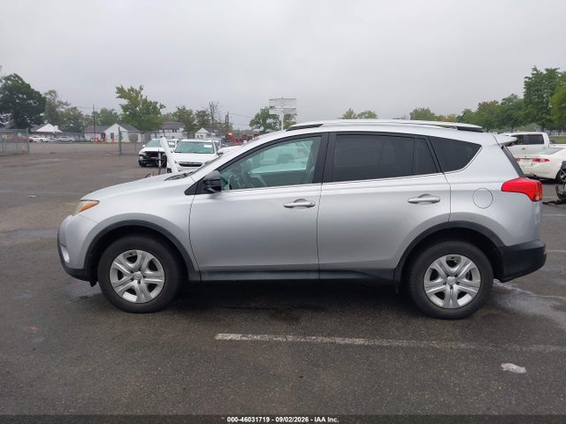 2015 Toyota Rav4 Le მანქანა იყიდება აუქციონზე, vin: 2T3BFREV3FW329960, აუქციონის ნომერი: 46031719