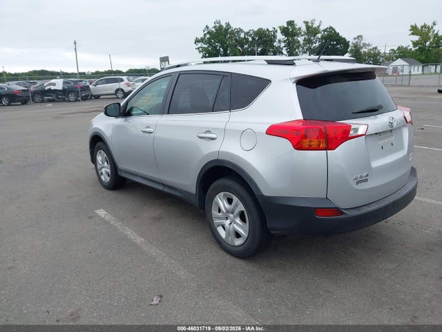 2015 Toyota Rav4 Le მანქანა იყიდება აუქციონზე, vin: 2T3BFREV3FW329960, აუქციონის ნომერი: 46031719