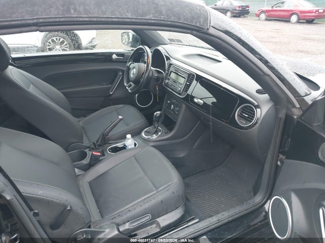 2013 Volkswagen Beetle 2.5l მანქანა იყიდება აუქციონზე, vin: 3VW5P7AT9DM821228, აუქციონის ნომერი: 46031747