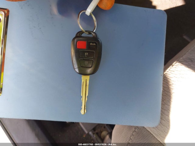 5YFBURHE8GP524000 Toyota Corolla Le Plus