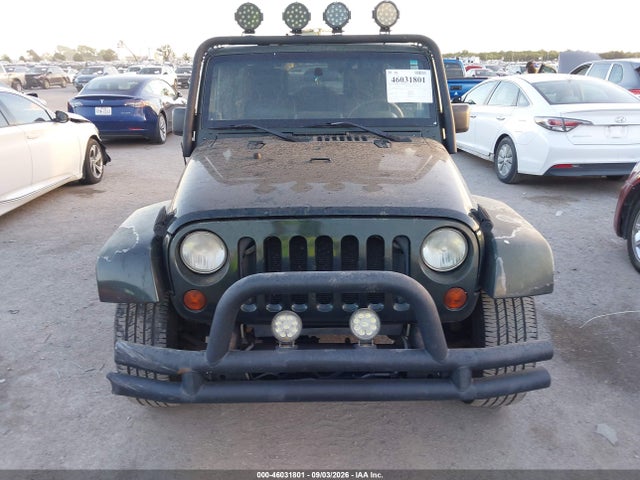 Auction sale of the 2010 Jeep Wrangler Unlimited Sahara, vin: 1J4HB5H11AL175892, lot number: 46031801