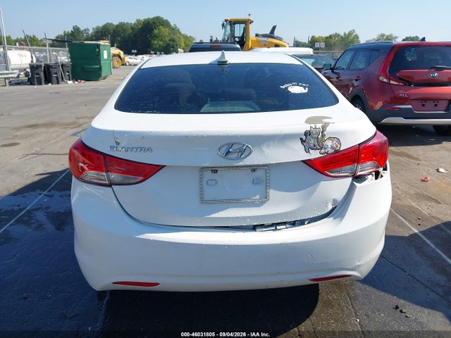 2013 Hyundai Elantra Gls მანქანა იყიდება აუქციონზე, vin: 5NPDH4AE2DH346135, აუქციონის ნომერი: 46031805