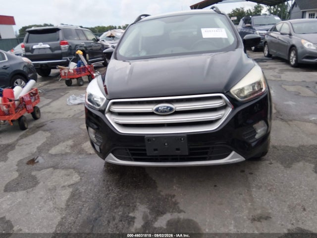 Продаж на аукціоні авто 2018 Ford Escape Se, vin: 1FMCU9GD2JUD41548, номер лоту: 46031815