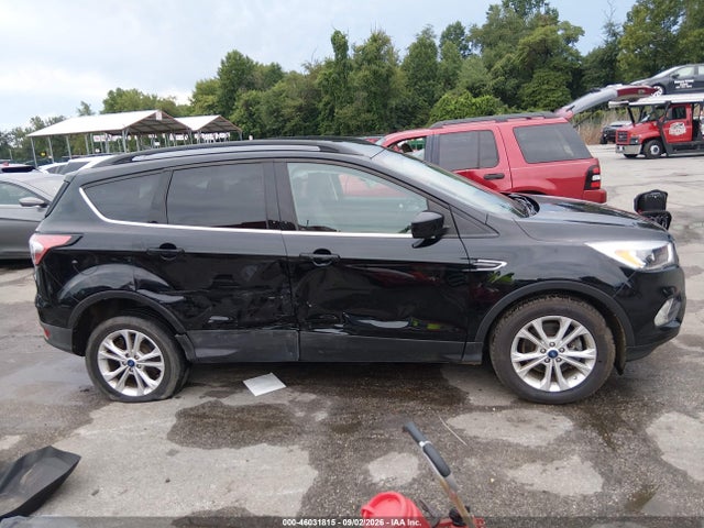 Продаж на аукціоні авто 2018 Ford Escape Se, vin: 1FMCU9GD2JUD41548, номер лоту: 46031815