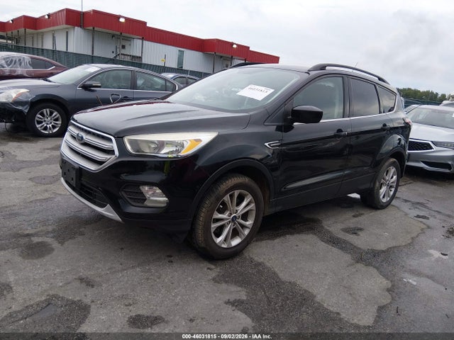 Продаж на аукціоні авто 2018 Ford Escape Se, vin: 1FMCU9GD2JUD41548, номер лоту: 46031815