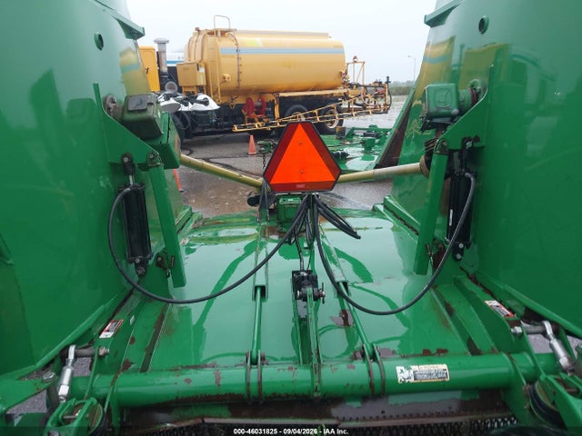 46031825 :رقم المزاد ، WOCX2OE003046 vin ، 2006 John Deere Mower Attachme Cx20 Flex Wing مزاد بيع