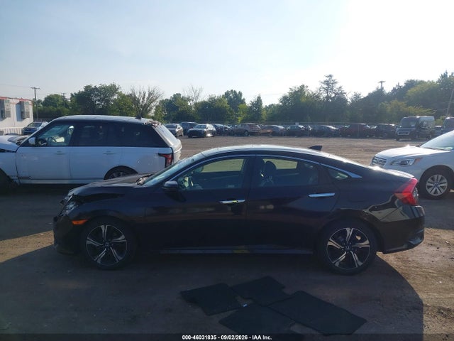 46031835 :رقم المزاد ، JHMFC1F95JX009121 vin ، 2018 Honda Civic Touring مزاد بيع
